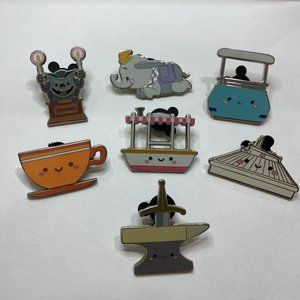 2017 Disney Parks Disneyland Resort Kingdom of Cute Disney Mystery Set 7 of 8